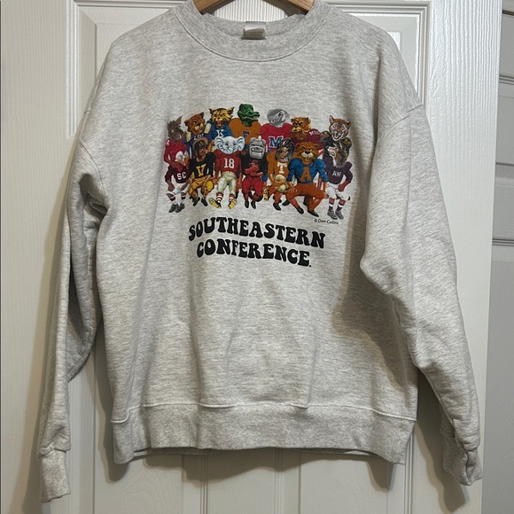 Hanes Other - Don Collin’s Hanes Gray Crewneck Sweatshirt with Colorful SEC Mascot Graphic LG